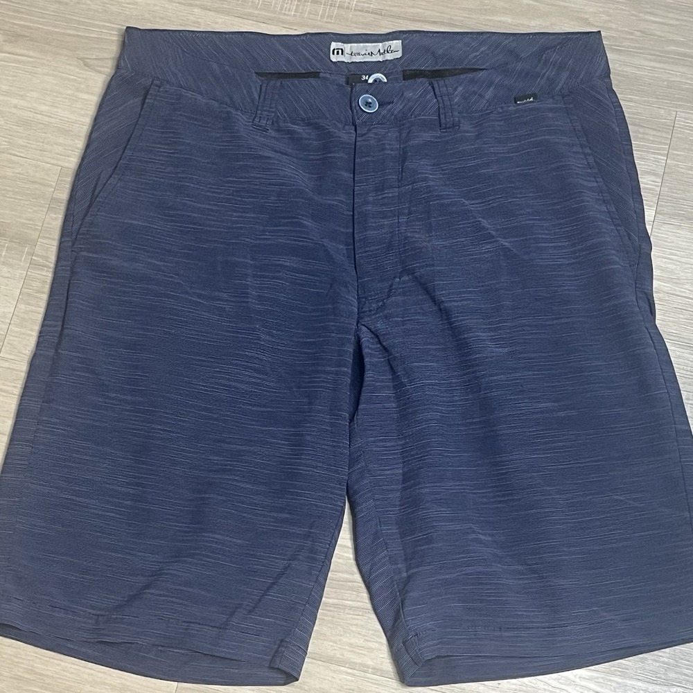 Travis Mathew Tech Chino Performance Golf Shorts 10" Inseam Mens 34 Stretch Blue